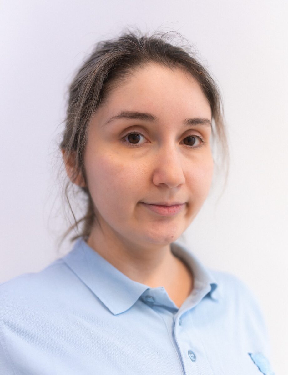 Portrait von Frau Aylin Senel